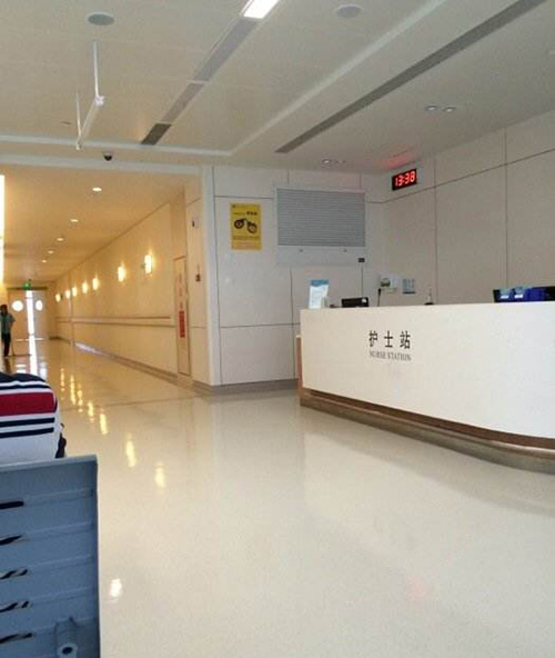 采用黄瓜视频APP免费下载防火板裝修的香港大學深圳醫院護士站